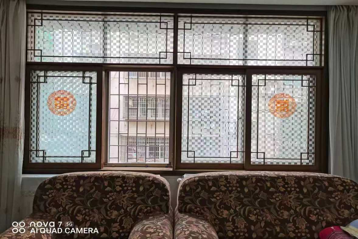 白石岭金阳花园 4室2厅2卫 2000.0元/月 白石岭金阳花园 4室2厅2卫 2000.0元/月室内图