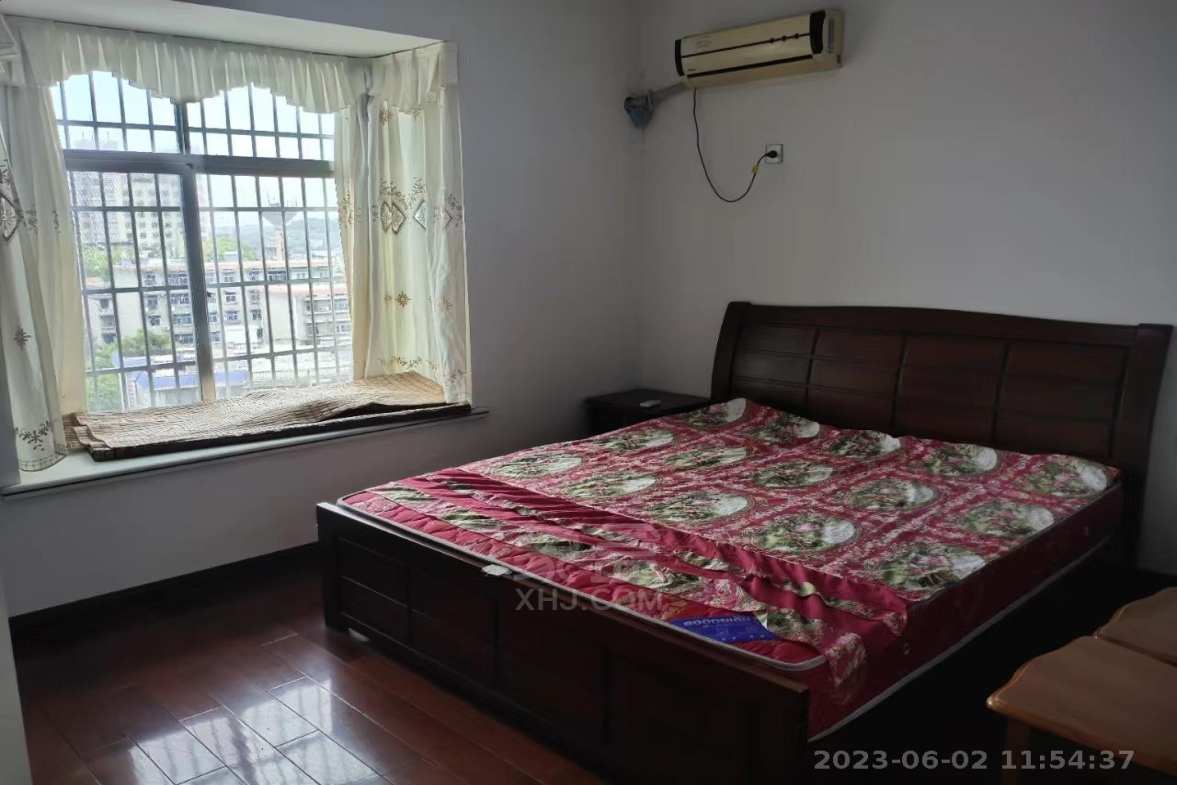 馨柳花园团结村  3室2厅2卫    1800.0元/月 馨柳花园团结村  3室2厅2卫    1800.0元/月室内图