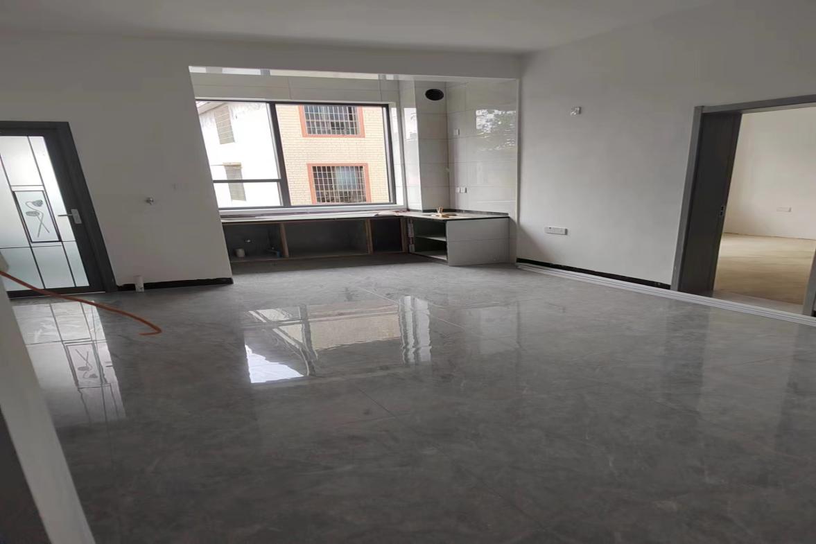 涟钢散盘 2室1厅1卫 1200.0元/月 涟钢散盘 2室1厅1卫 1200.0元/月室内图