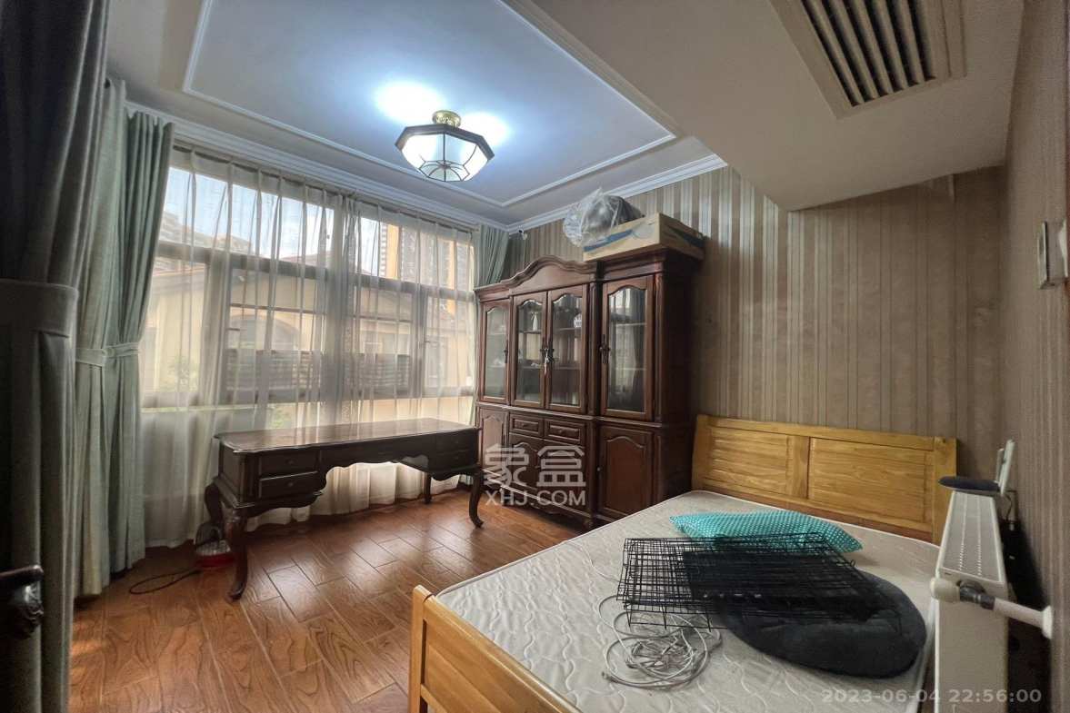 保利城（中航城国际社区、郡原美村）  4室2厅3卫    8800.0元/月室内图