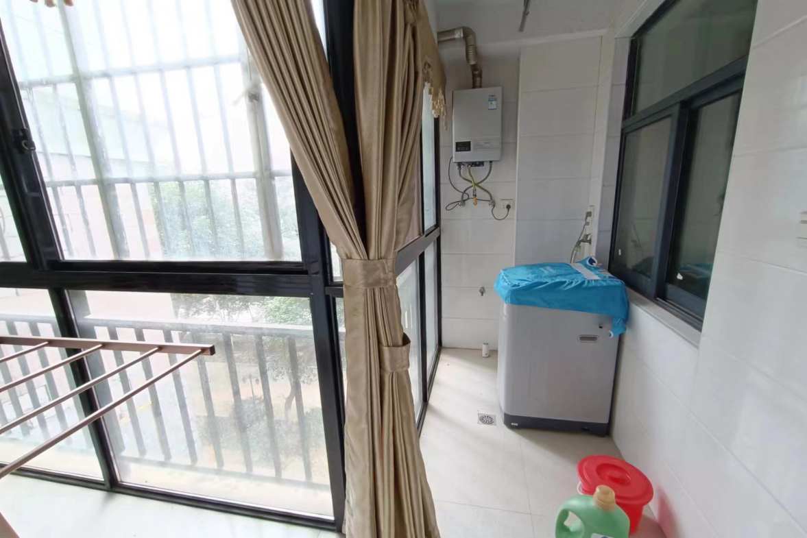 宜居金石花园 3室2厅1卫 2000.0元/月 宜居金石花园 3室2厅1卫 2000.0元/月室内图