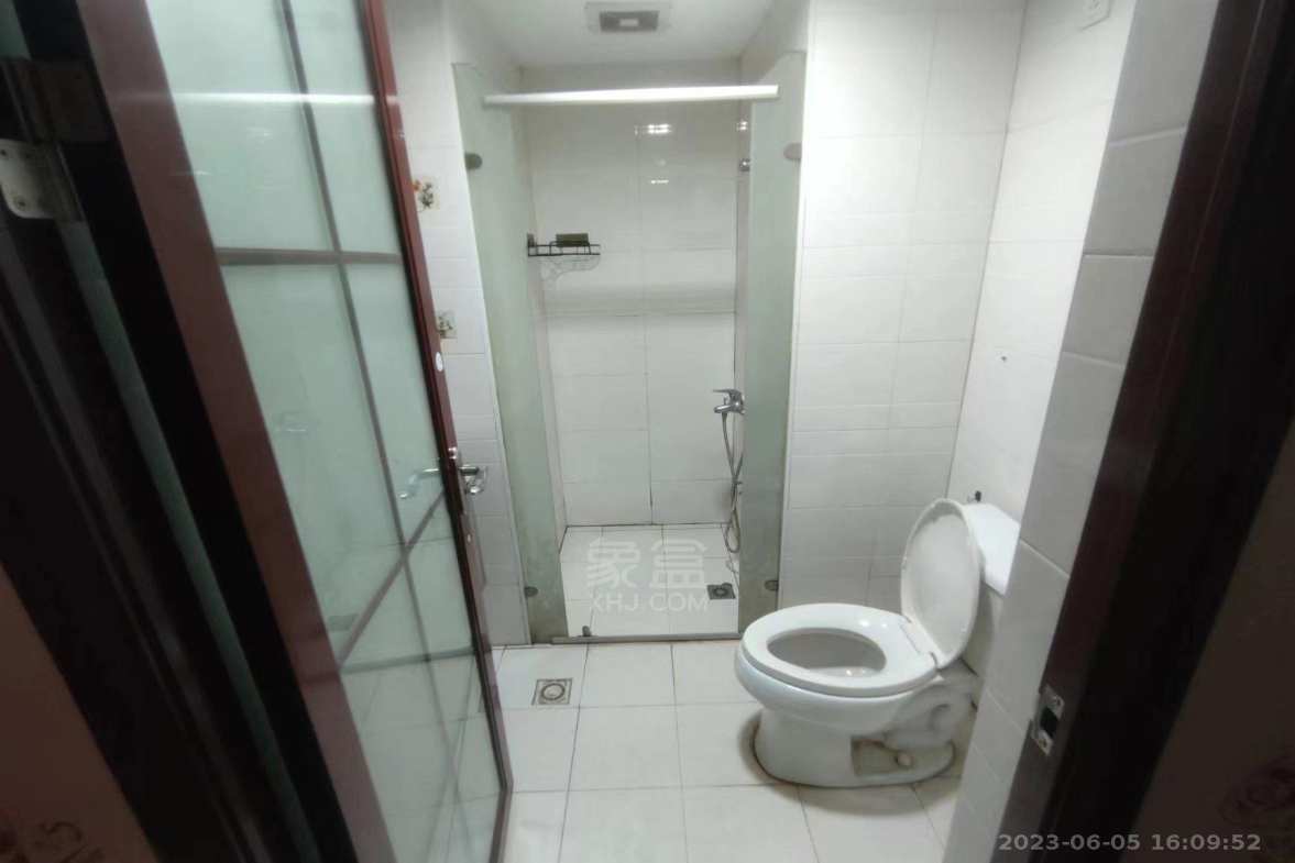 汉华国际  1室1厅1卫    1500.0元/月室内图