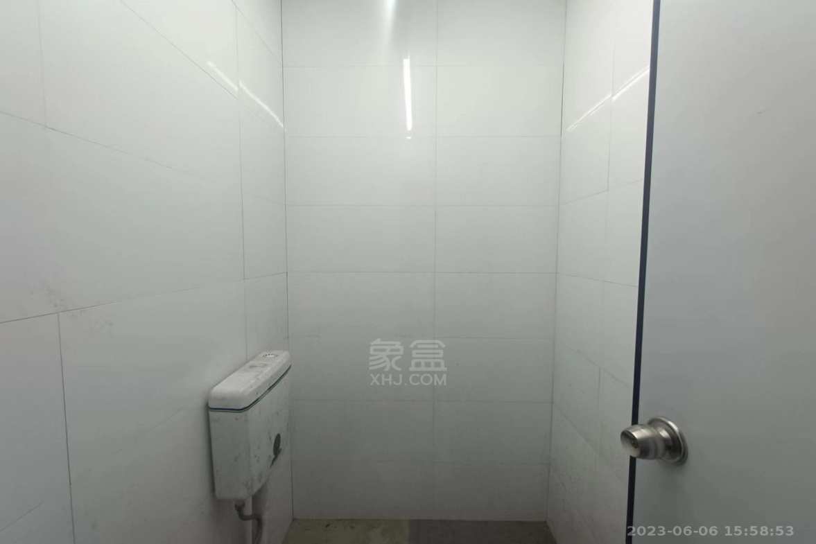 玫瑰御园  0室0厅1卫   2000.00元/月室内图