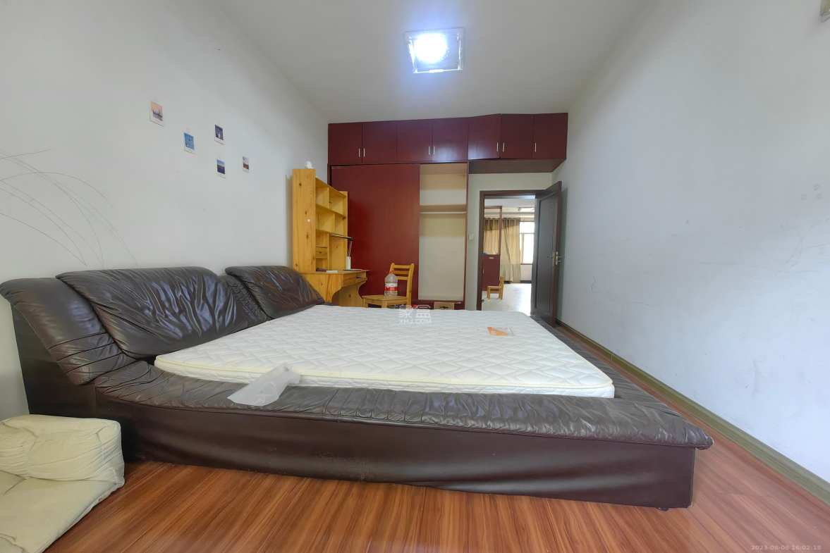 省水院宿舍  3室2厅1卫    2600.0元/月室内图