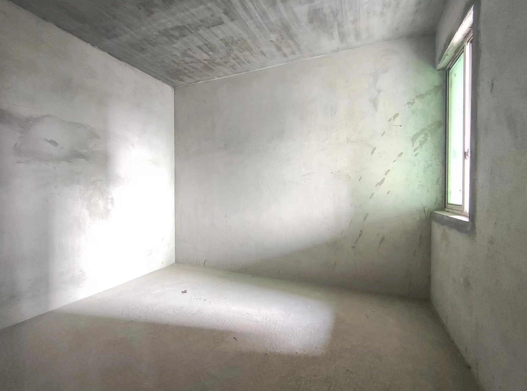 合胜广场  2室2厅1卫    45.0万