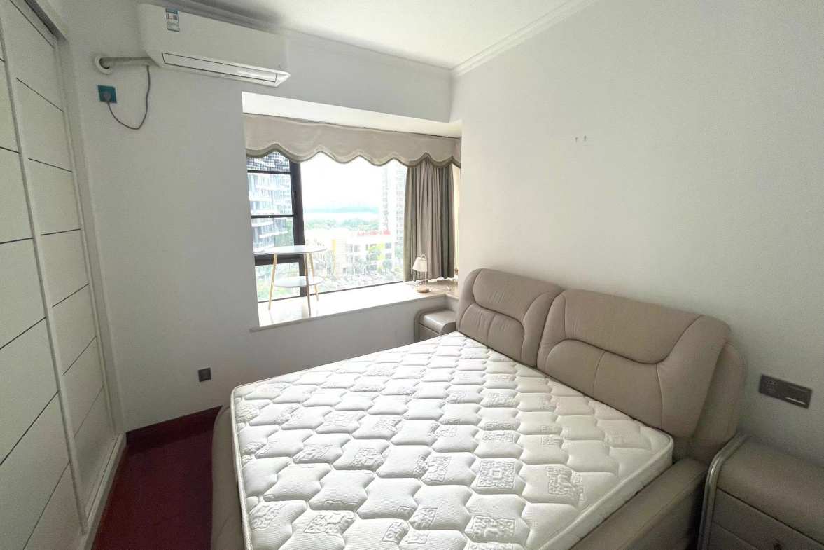 湖畔天鹅湖(兴瑞天鹅湖) 3室2厅1卫 2500.0元/月 湖畔天鹅湖(兴瑞天鹅湖) 3室2厅1卫 2500.0元/月室内图