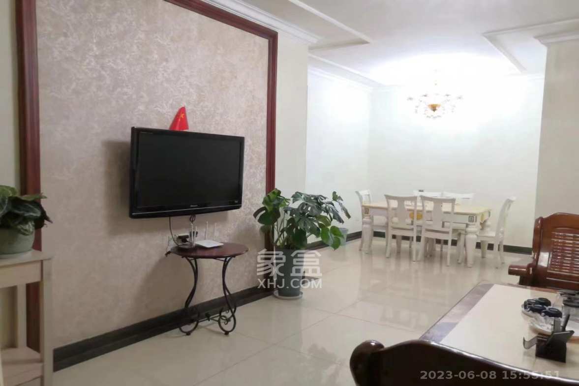 恒大绿洲  3室2厅1卫    2800.0元/月室内图1