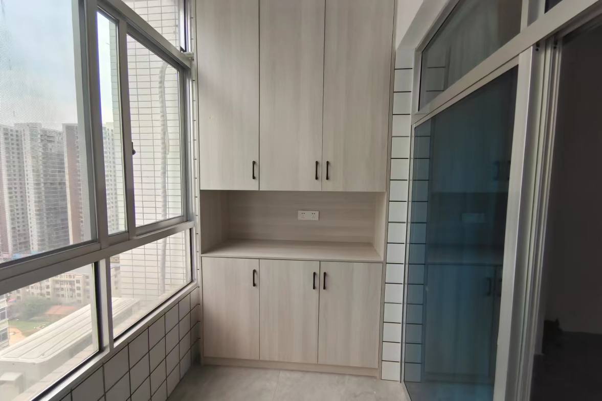 华南城市广场  1室1厅1卫   1700.00元/月室内图