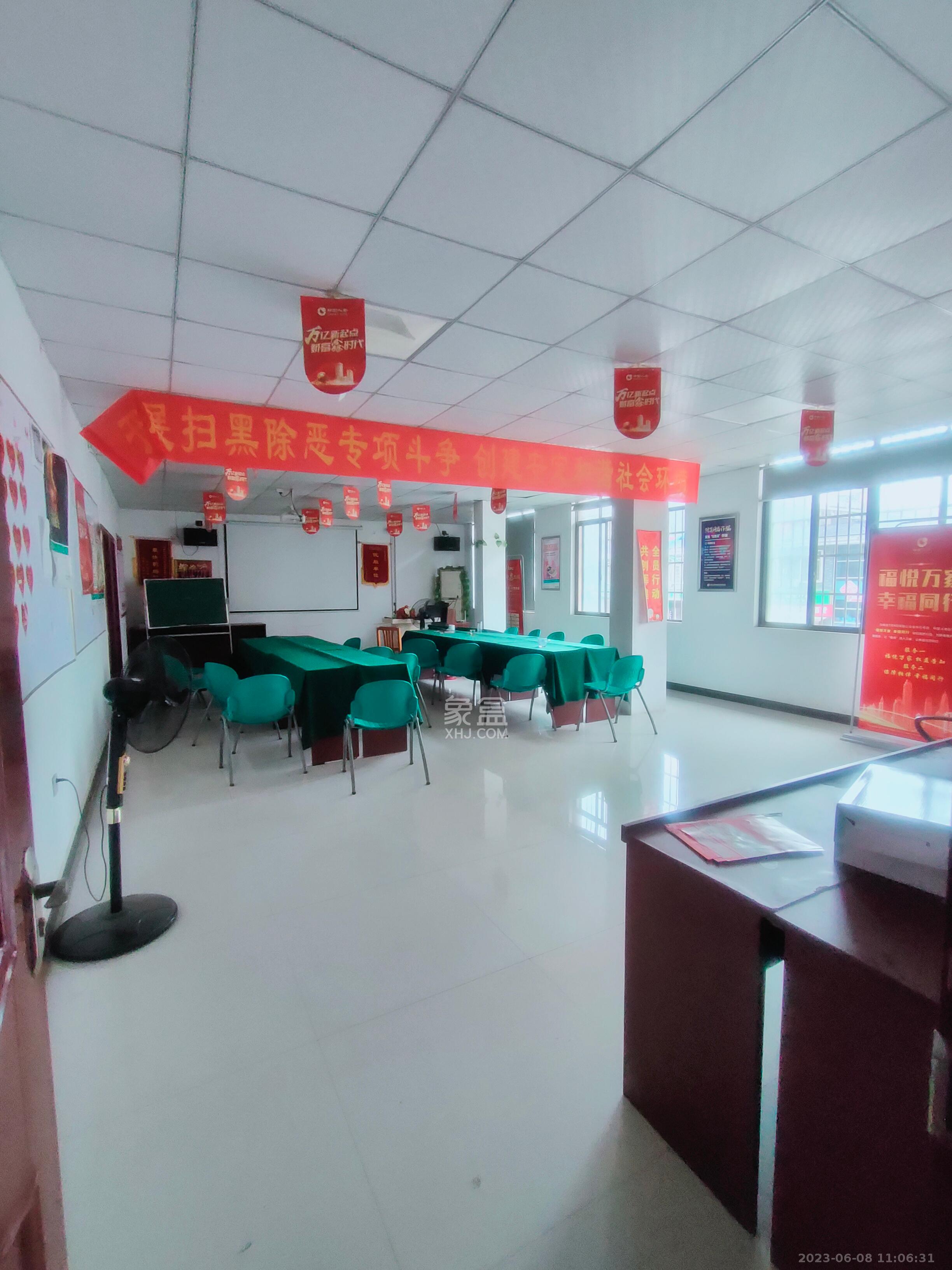 龙塘安置区（龙塘小区）  3室2厅1卫   6500.00元/月