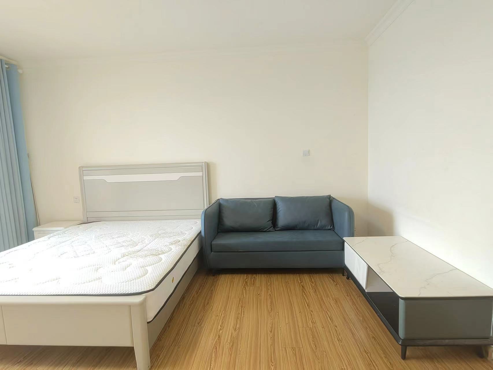 华耀碧桂园十里江湾誉峯  1室1厅1卫    28.8万