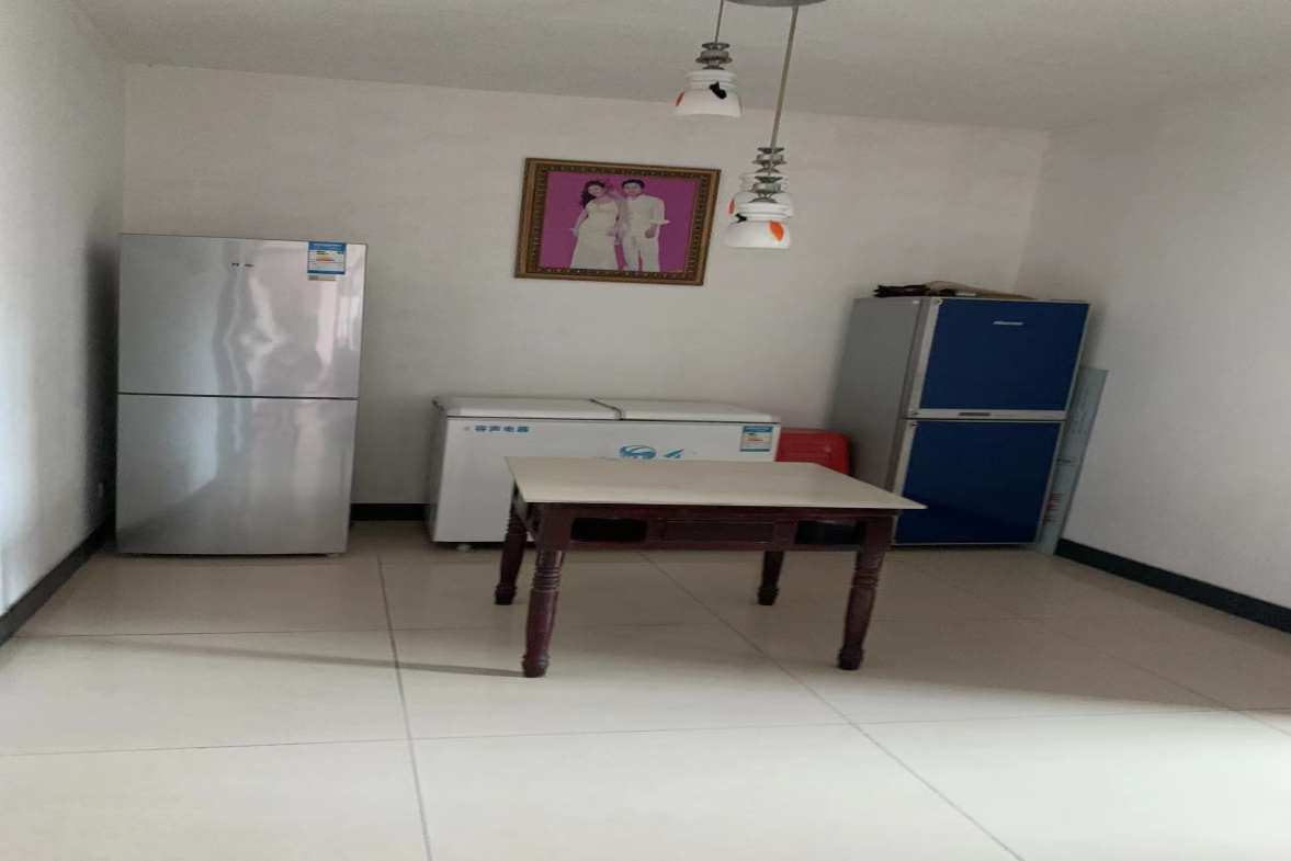 菊苑东区 3室2厅2卫 1100.0元/月 菊苑东区 3室2厅2卫 1100.0元/月室内图