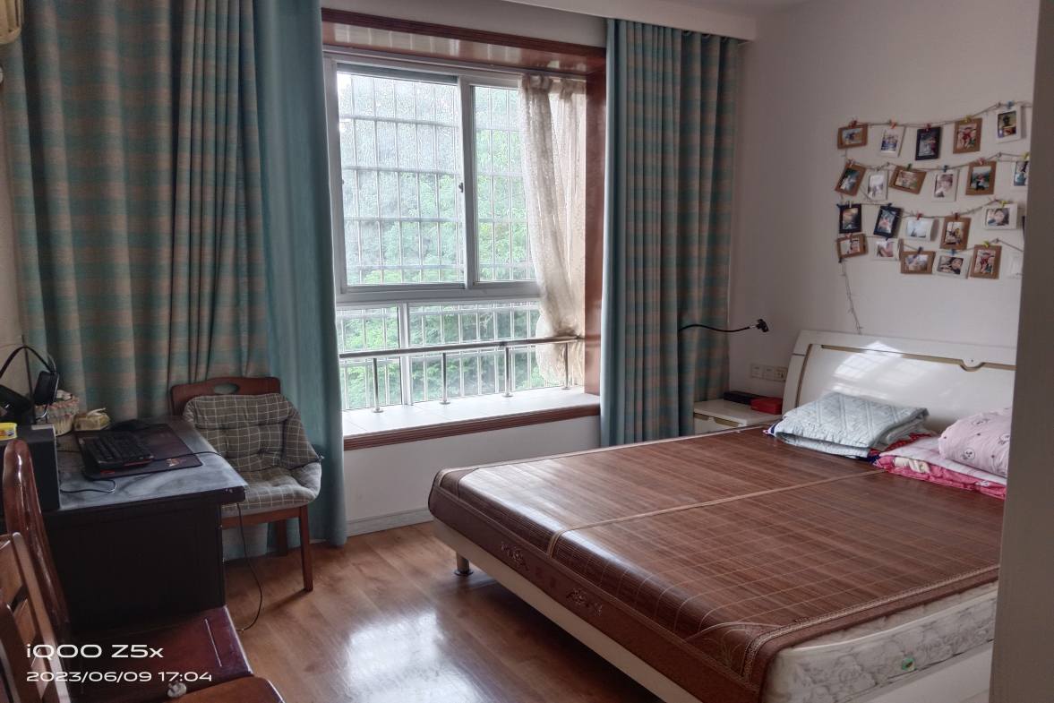 大同山庄  3室2厅2卫    45.0万卧室