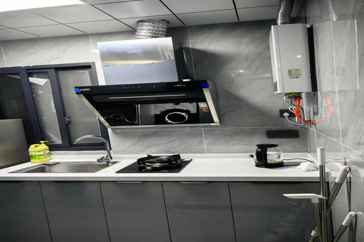 爱民苑综合楼  1室1厅1卫    1150.0元/月室内图1