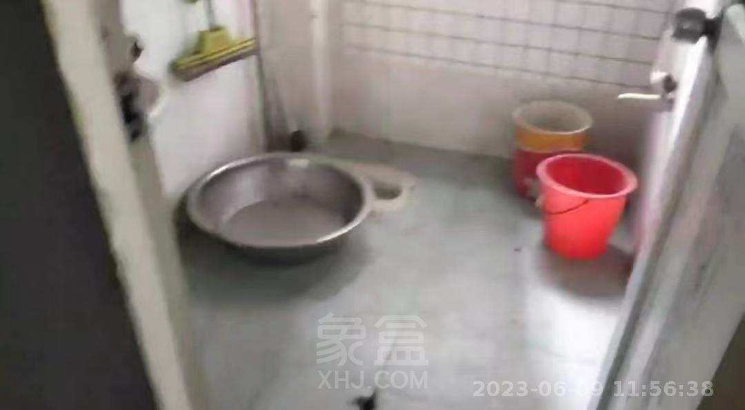 建宁购物公园  3室2厅1卫    1000.0元/月室内图