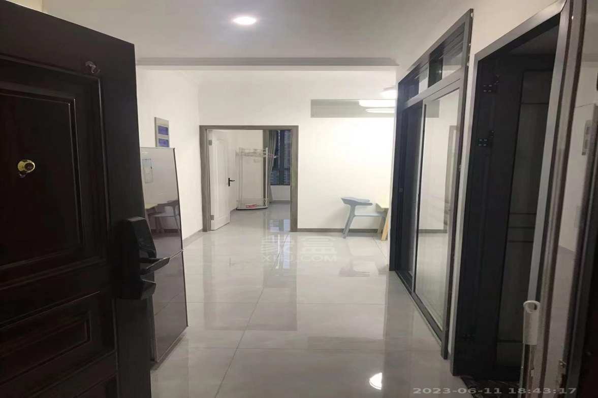 水木阳光里  1室1厅1卫    1200.0元/月室内图