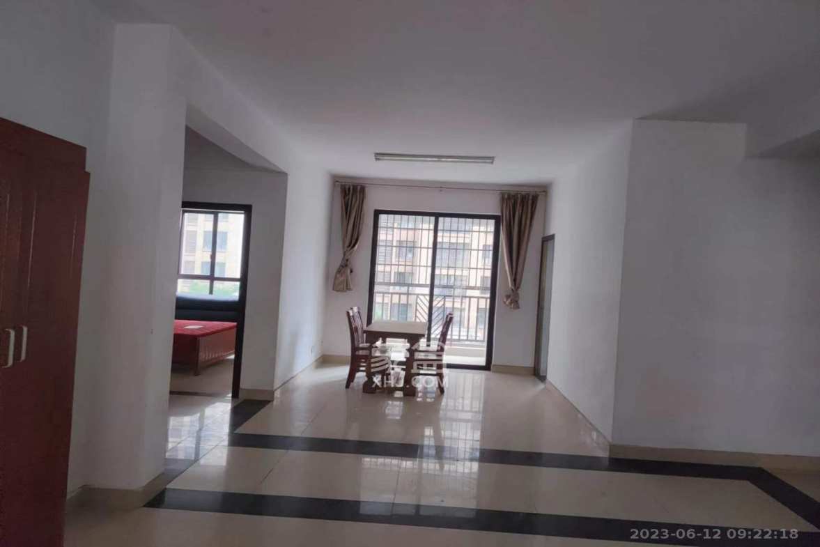 奥林匹克花园贡院一期  3室2厅1卫    2700.0元/月 奥林匹克花园贡院一期  3室2厅1卫    2700.0元/月室内图