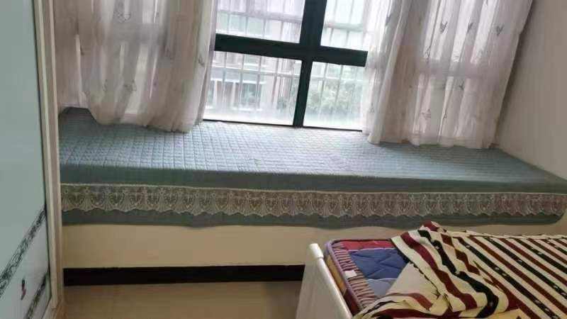 云顶上品  1室1厅1卫   1000.00元/月室内图1