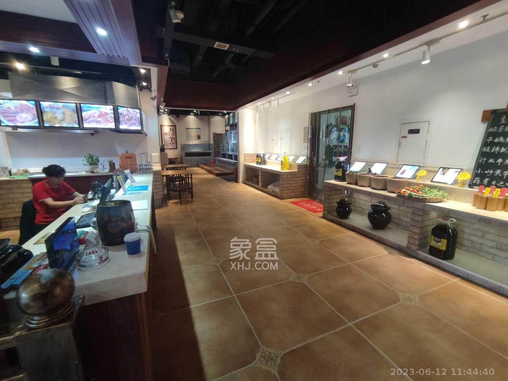 荣盛花语馨苑   700.0㎡      45000.0元/月室内图