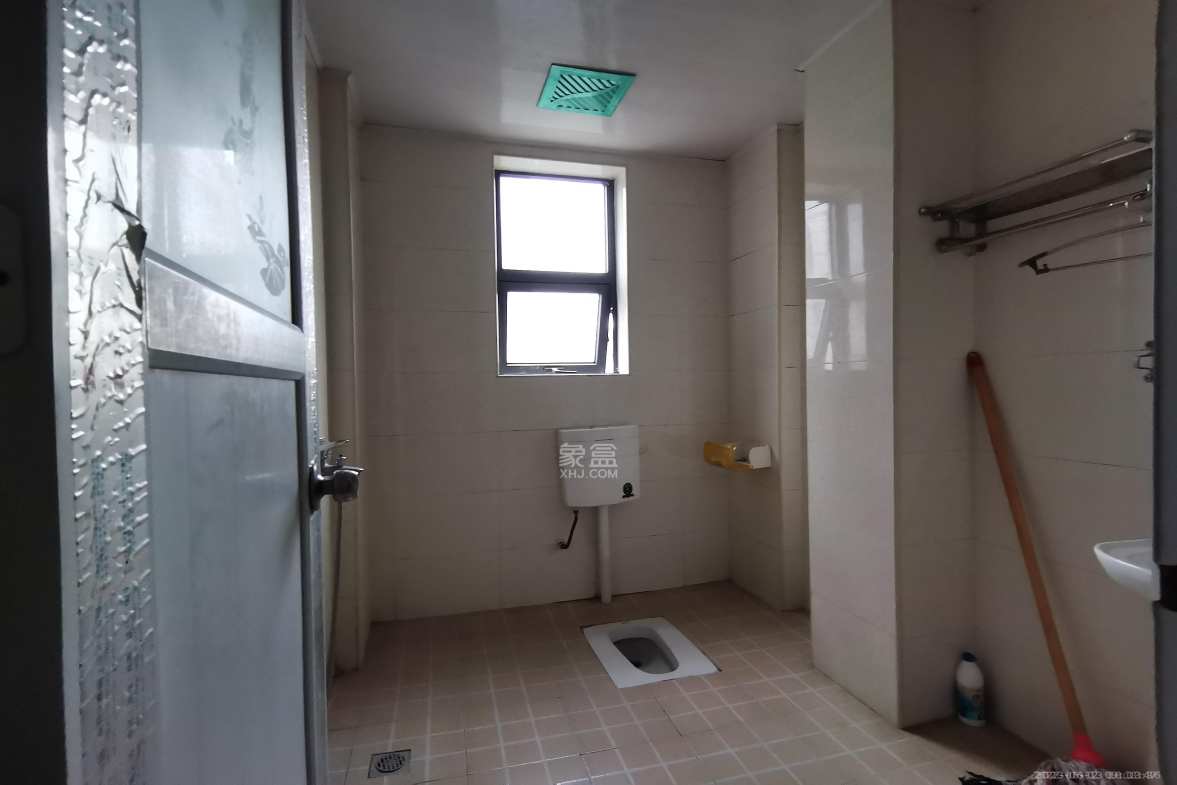 美的城一期 3室2厅1卫 2000.0元/月 美的城一期 3室2厅1卫 2000.0元/月室内图