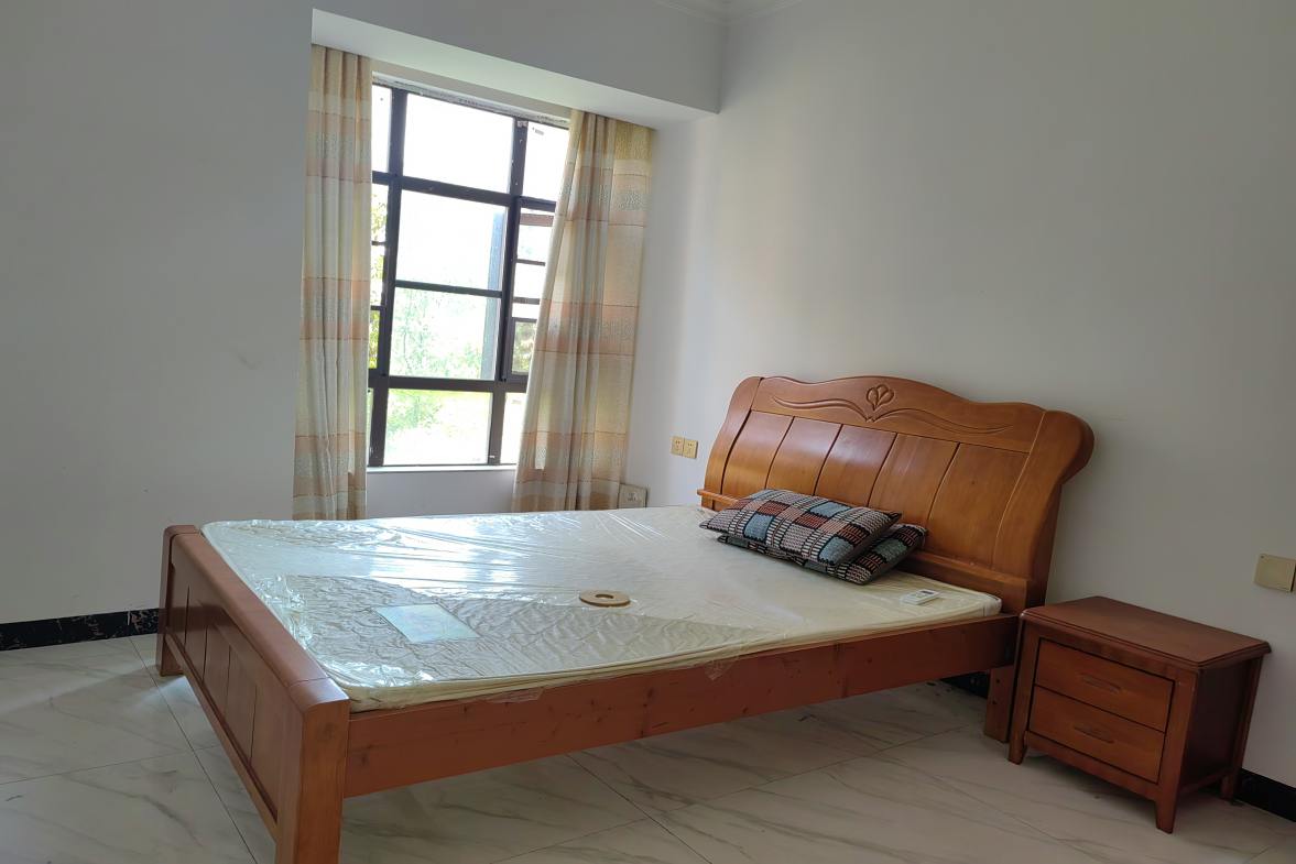 众一桂府  0室0厅0卫    2300.0元/月户型图