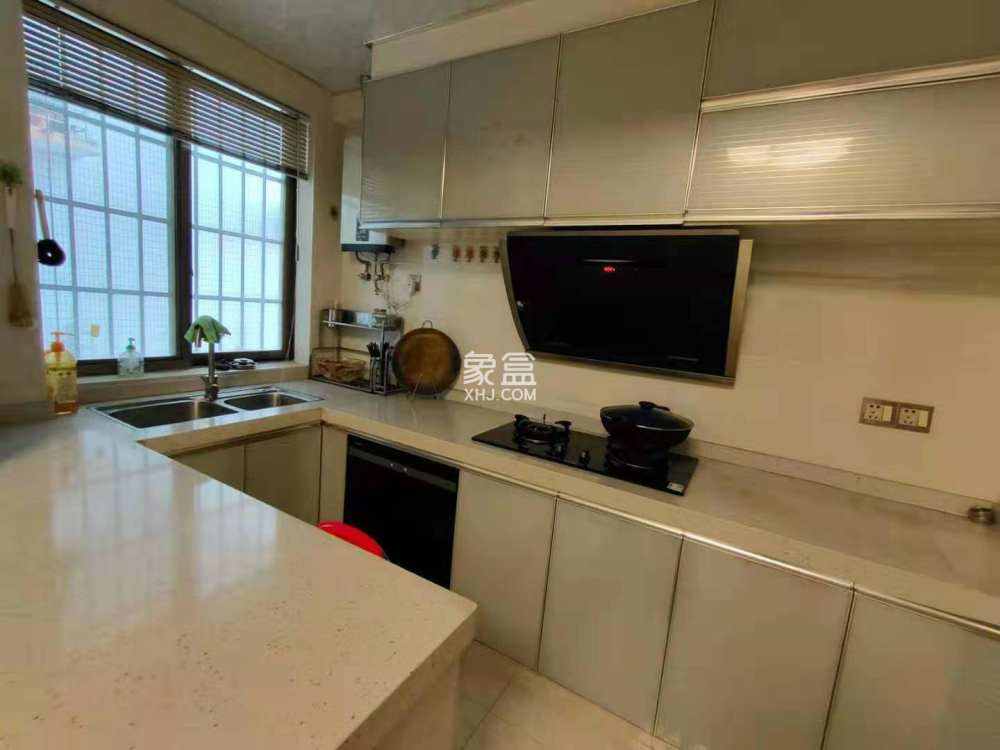 禧诚雁巢  1室1厅1卫   1600.00元/月室内图