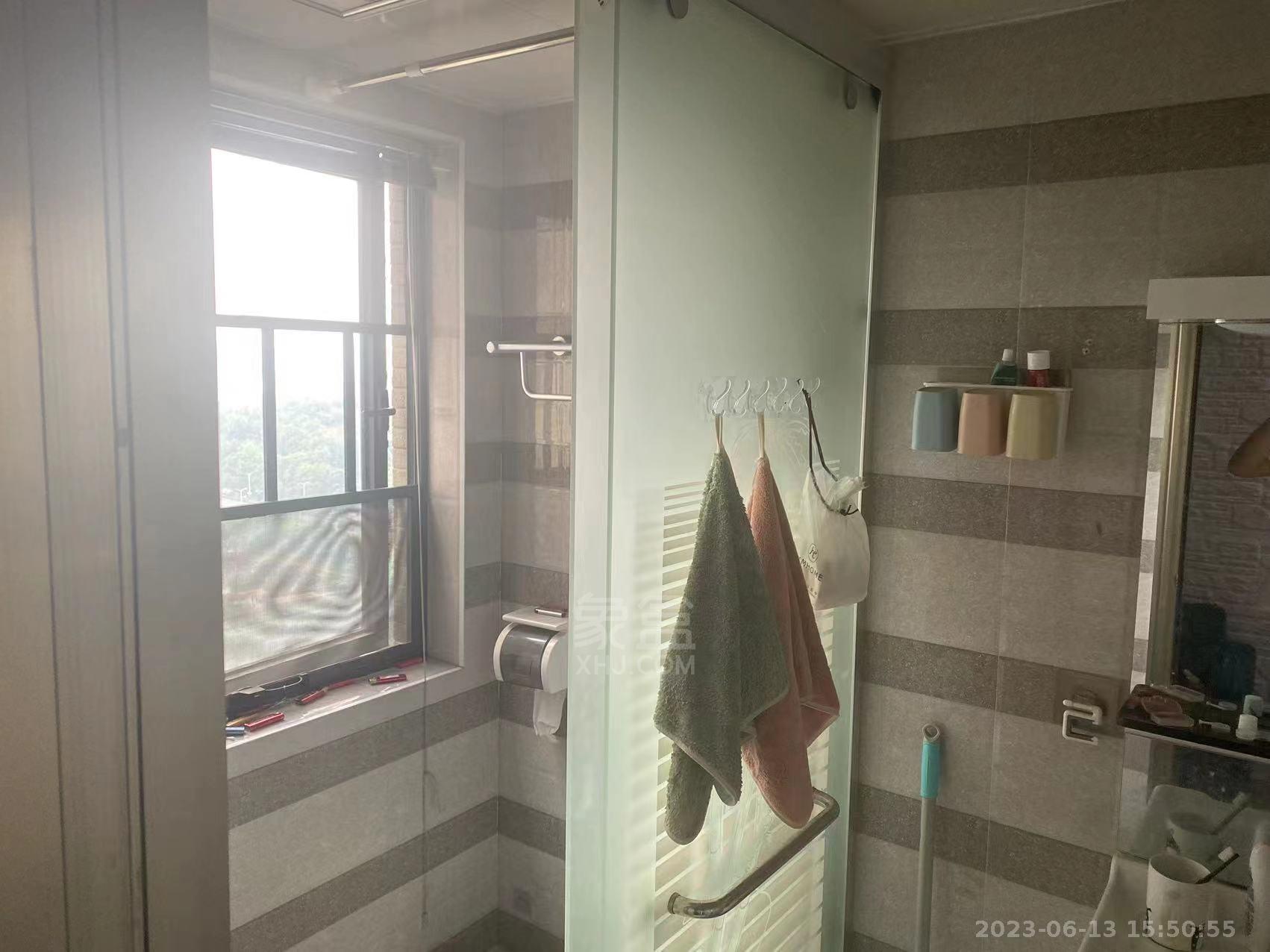 中建御山和苑  1室1厅1卫    1500.0元/月