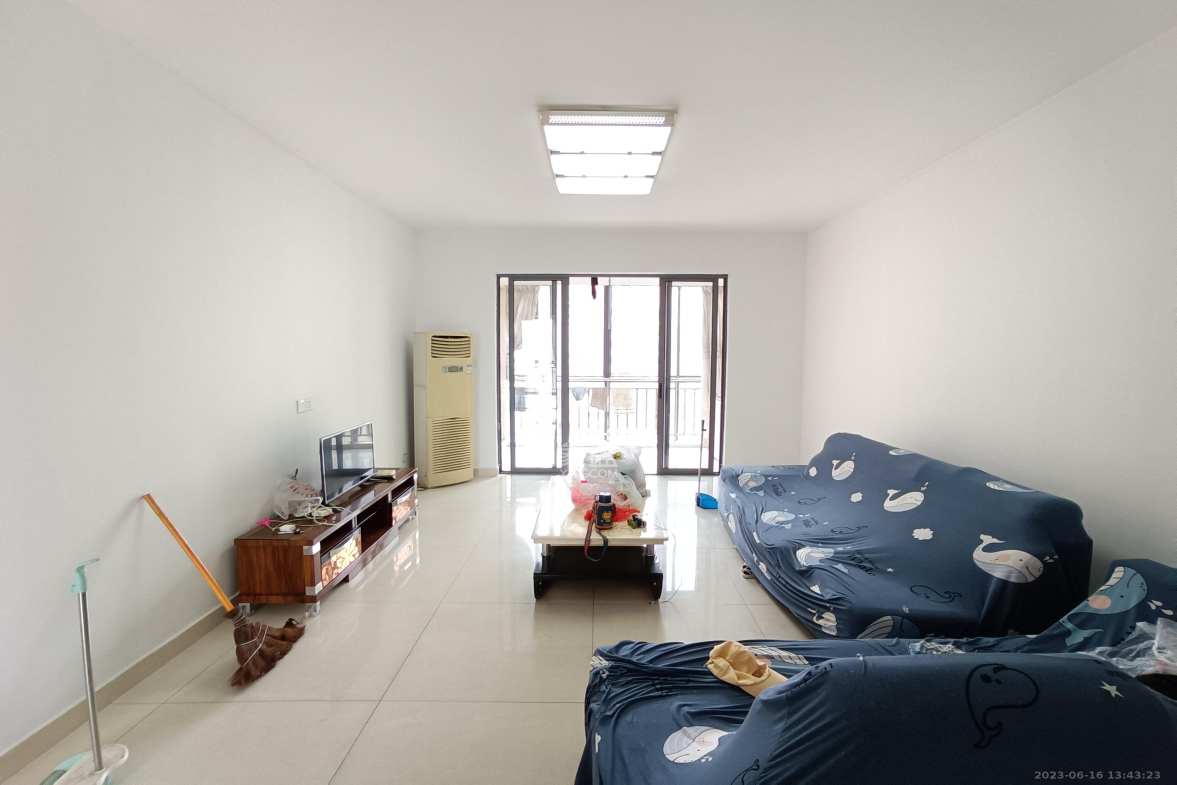 鑫远湘府逸园  4室2厅2卫   3500.00元/月室内图1