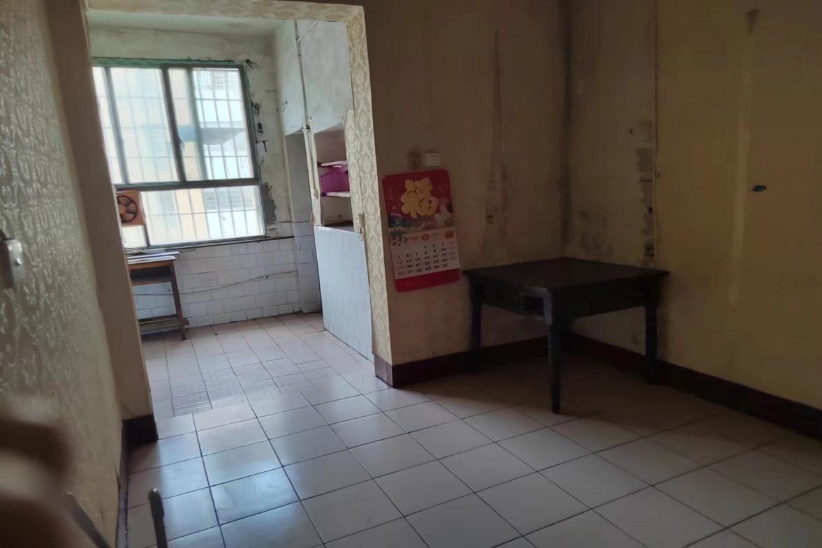 涟钢散盘 2室2厅2卫 600.0元/月 涟钢散盘 2室2厅2卫 600.0元/月室内图