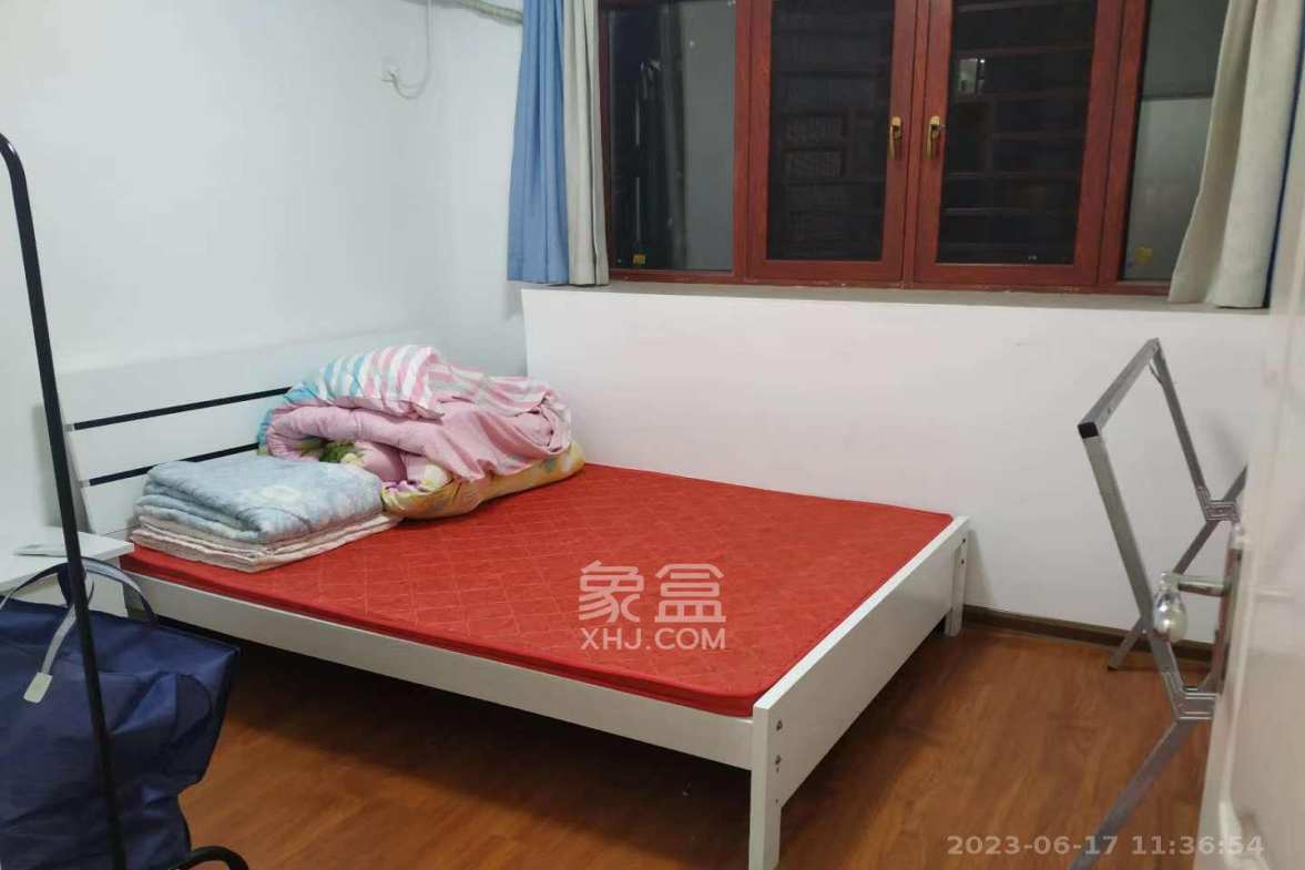 勤诚达境界城  4室2厅2卫    2200.0元/月室内图