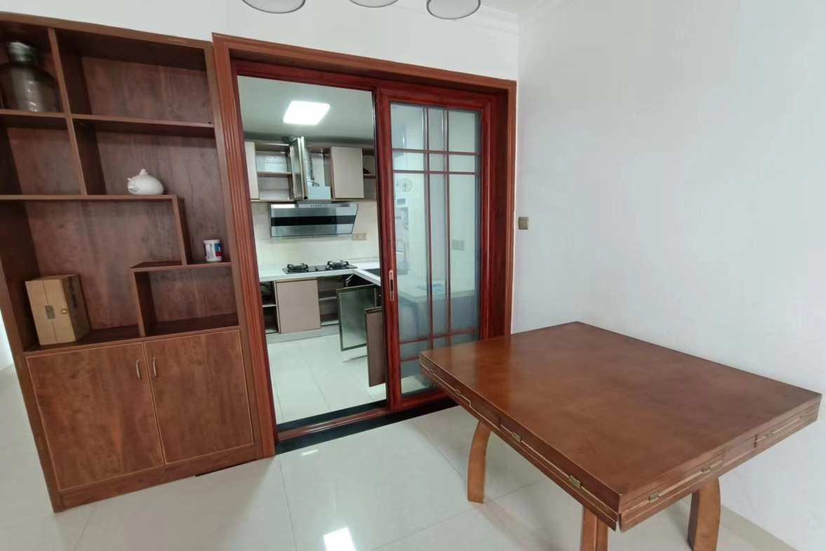 星河国际  3室2厅1卫    2100.0元/月室内图