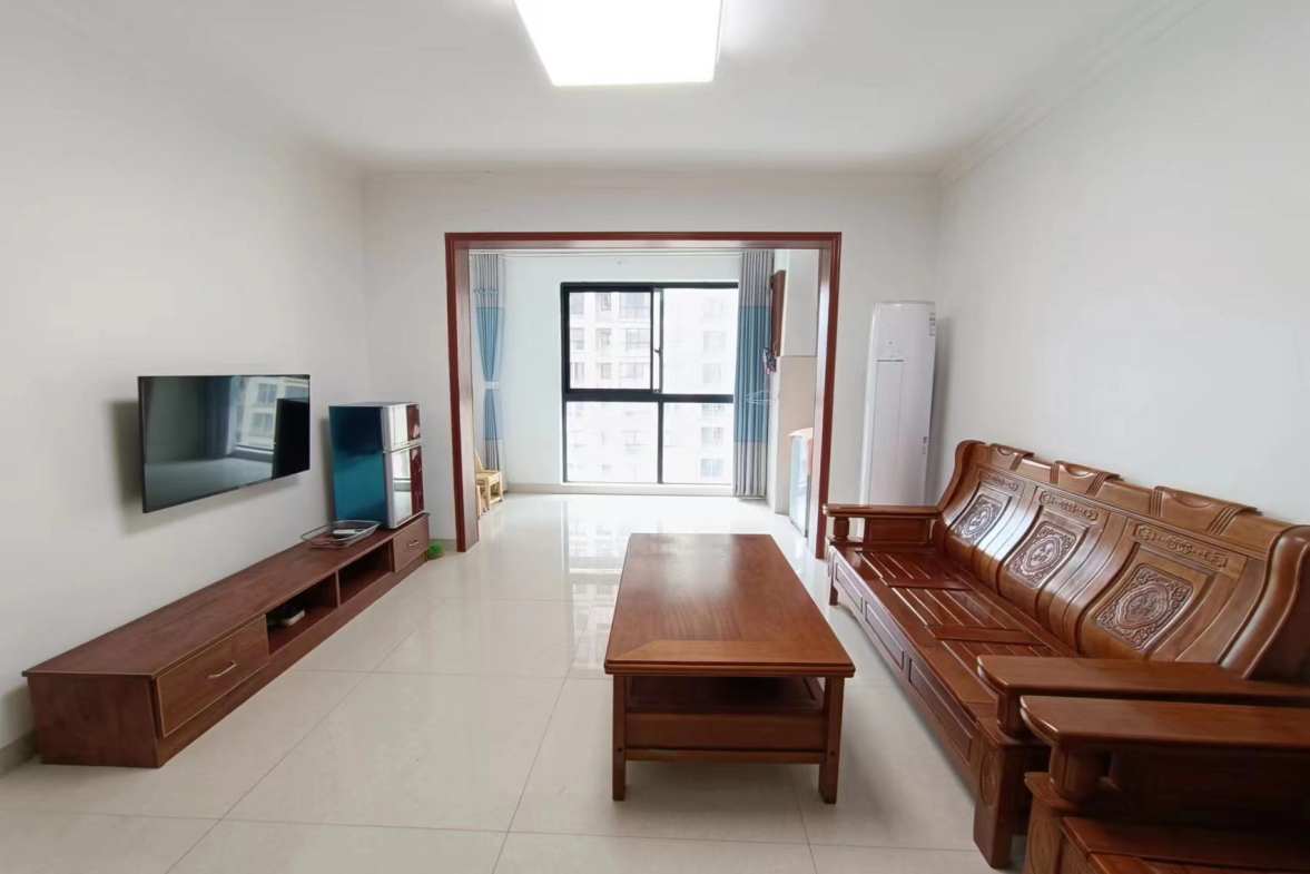 星河国际  3室2厅1卫    2100.0元/月室内图1