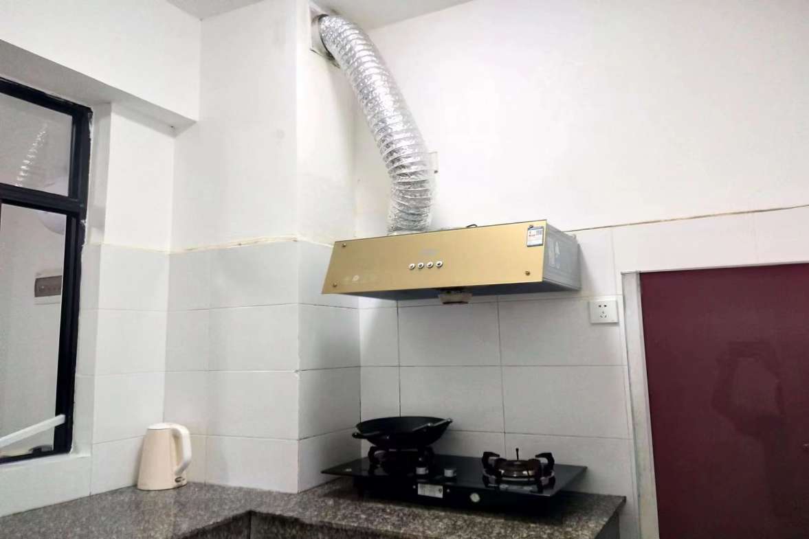 盛贤景都  2室2厅1卫    2600.0元/月 盛贤景都  2室2厅1卫    2600.0元/月室内图