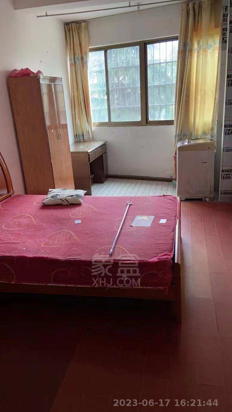 天鹅花园 3室2厅2卫 1300.0元/月 天鹅花园 3室2厅2卫 1300.0元/月室内图