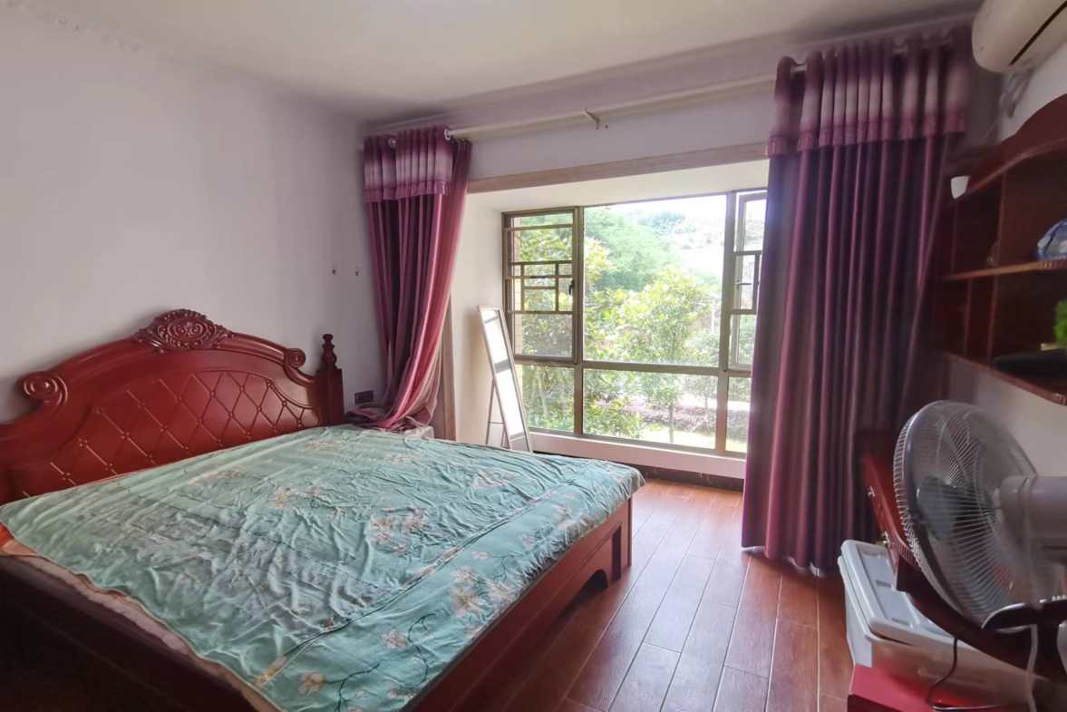 东盛佳园（检察院宿舍）  3室2厅2卫    85.0万室内图