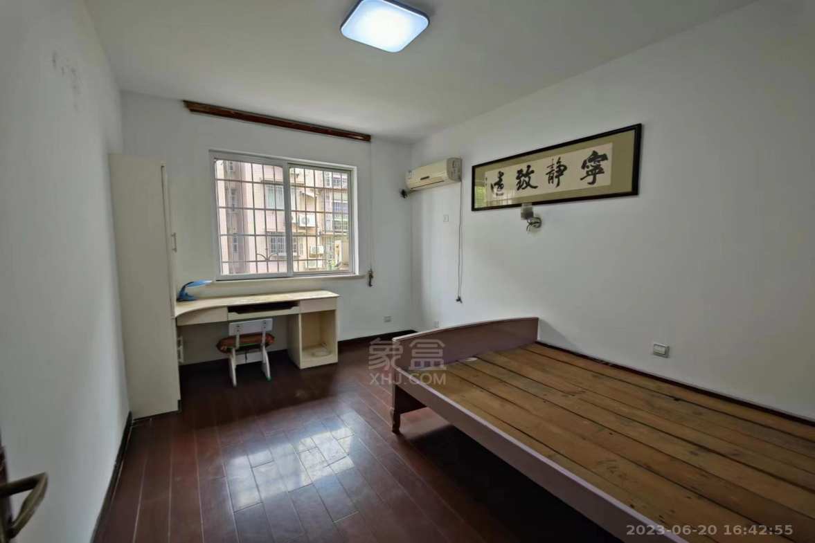 株洲富景园  3室2厅2卫   1800.00元/月室内图