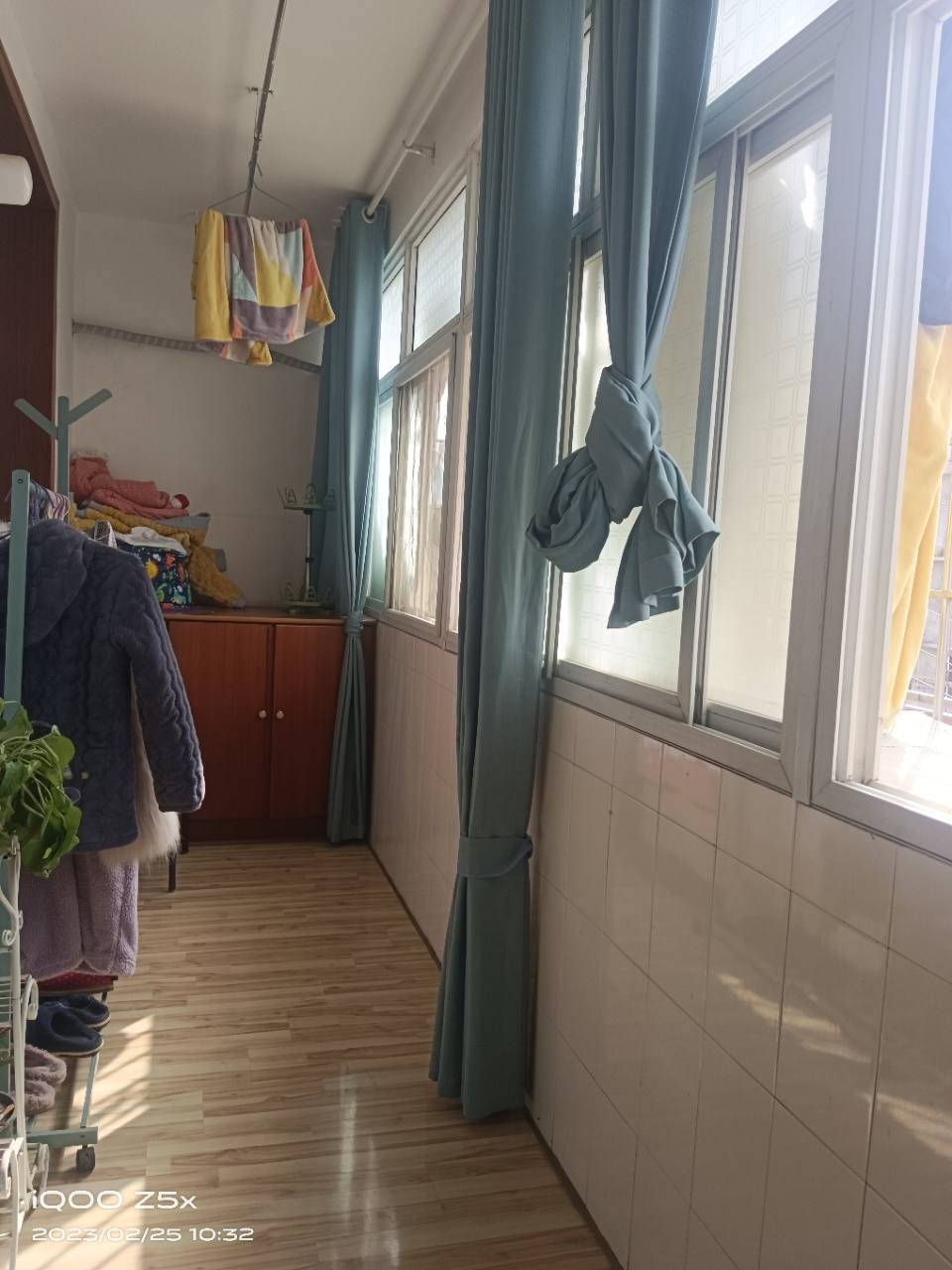 涟钢福岭路二十三冶住宅楼  3室1厅1卫    36.8万 涟钢福岭路二十三冶住宅楼  3室1厅1卫    36.8万阳台