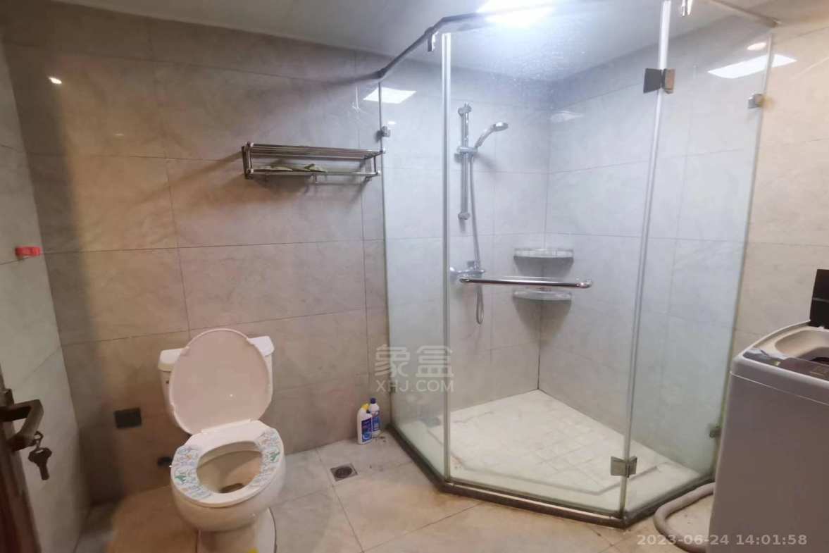 山语云栖 1室1厅1卫 1300.0元/月 山语云栖 1室1厅1卫 1300.0元/月室内图