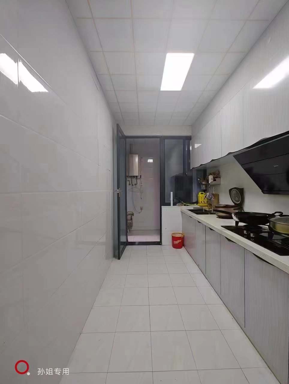 长湖峰境  2室2厅1卫    1800.0元/月室内图1