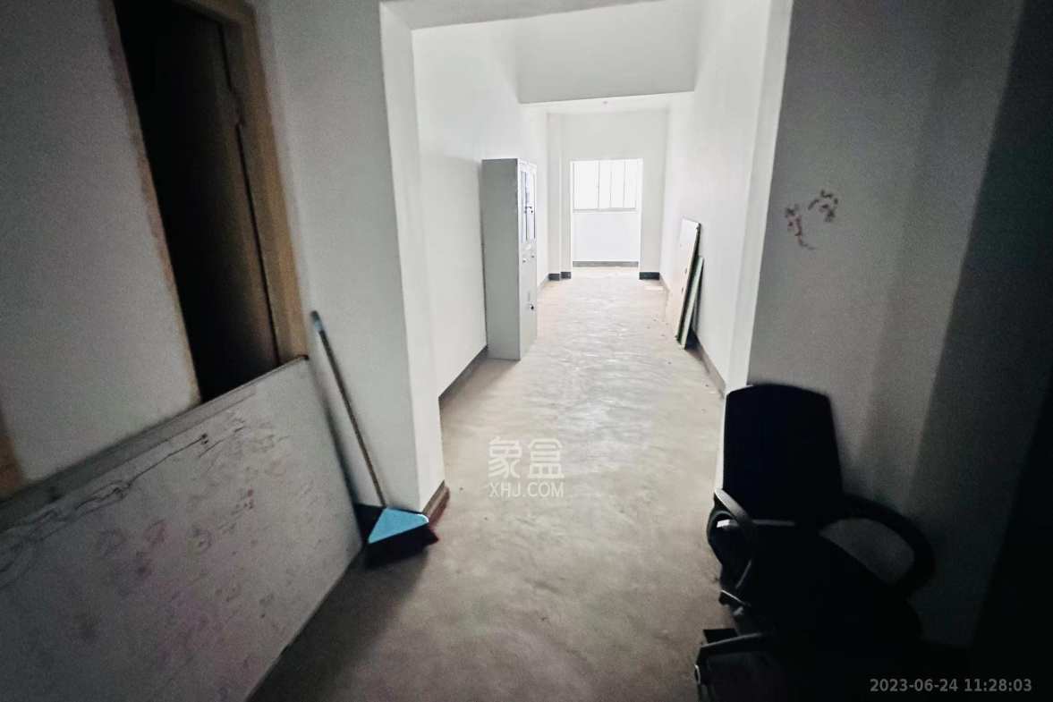 白沙湾嘉园  7室2厅4卫    6000.0元/月室内图