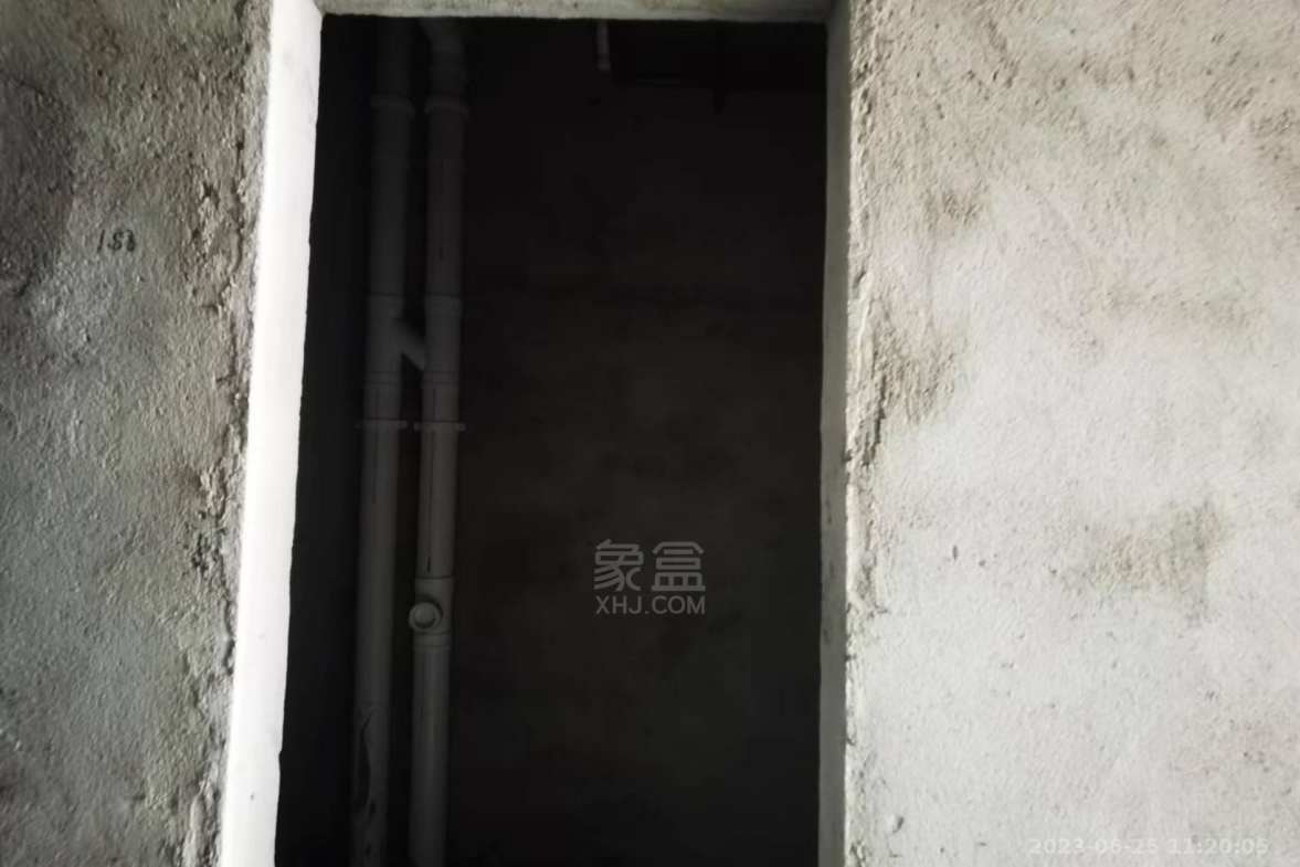 城发翰林府  1室1厅1卫    1000.0元/月室内图1