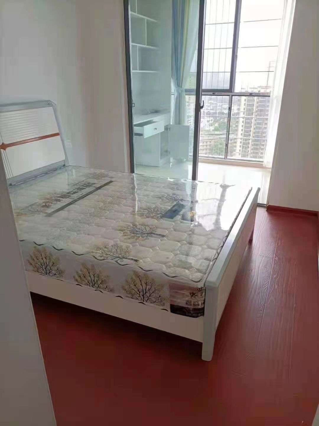 红湘大第  3室2厅1卫   2300.00元/月室内图