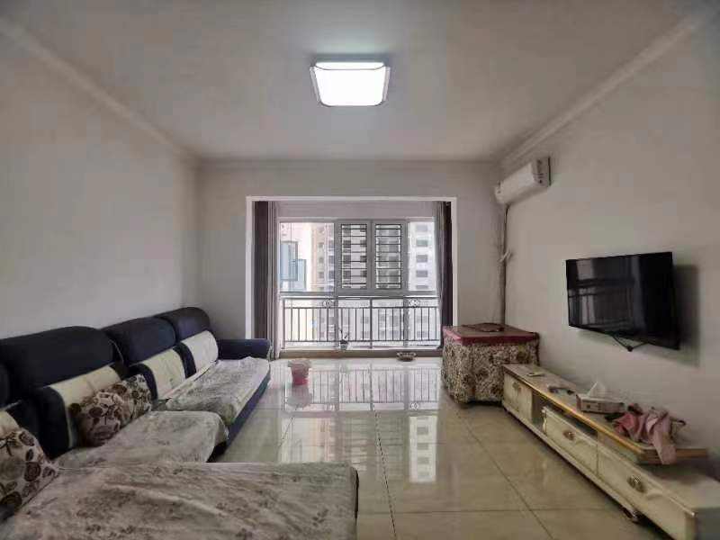 百弘学府城  3室2厅2卫    1800.0元/月室内图1