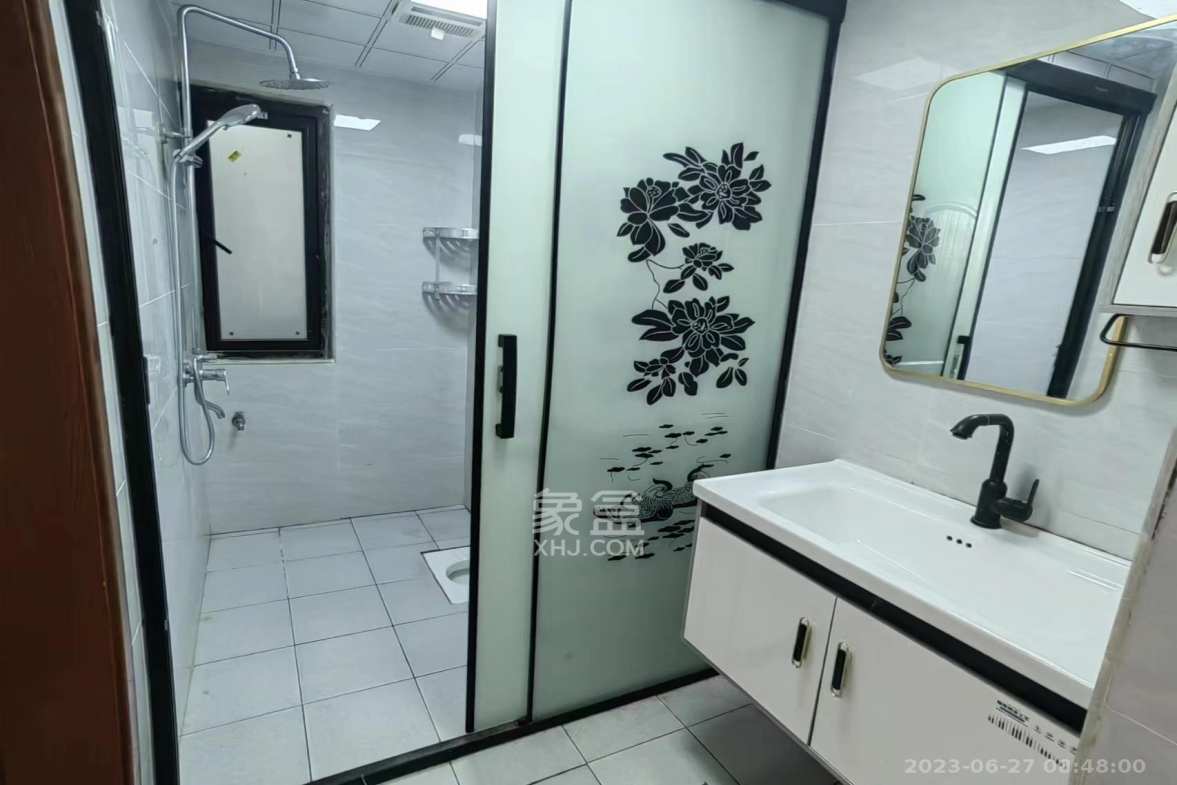 中悦领秀城 2室1厅1卫 1500.0元/月 中悦领秀城 2室1厅1卫 1500.0元/月室内图