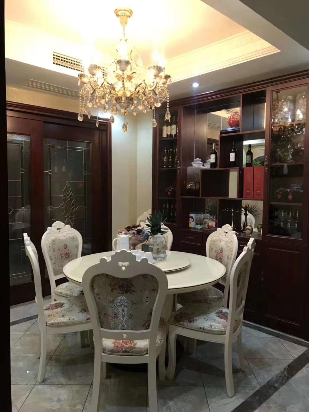 龙庭贵筑 6室2厅3卫 148.8万 龙庭贵筑 6室2厅3卫 148.8万室内图