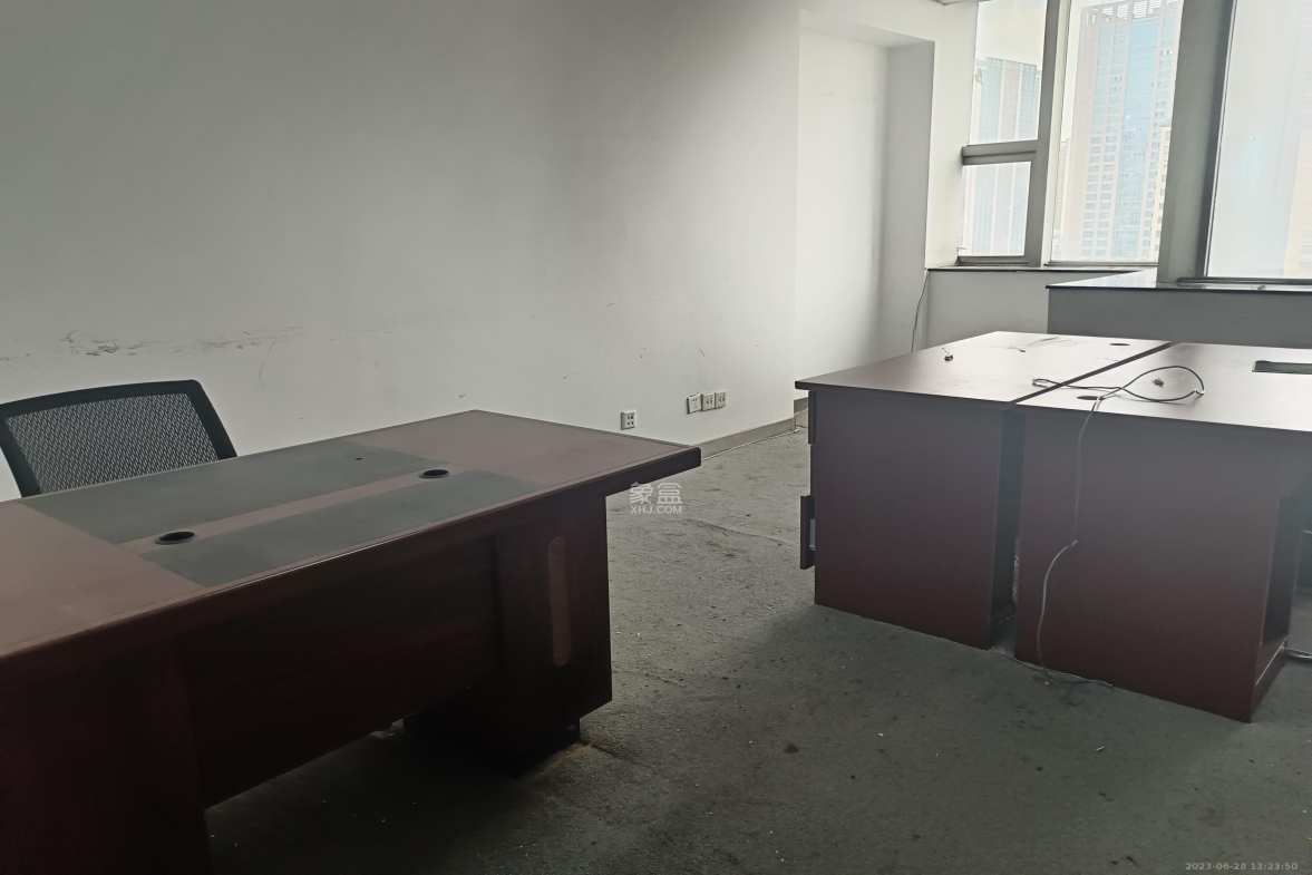 华侨国际 1室1厅1卫 15000.0元/月 华侨国际 1室1厅1卫 15000.0元/月室内图