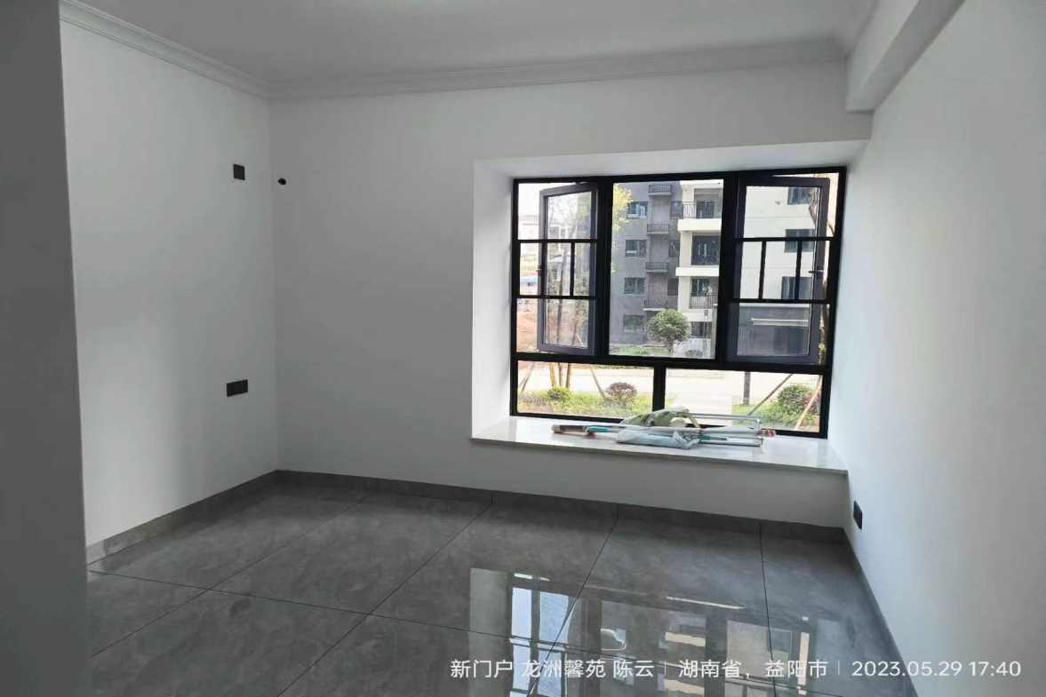会龙山溪谷（住宅）  4室2厅2卫   88.00万户型图