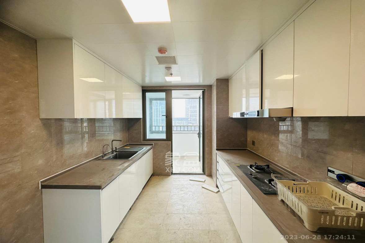 梅溪华府(新城金茂梦想华府) 4室2厅3卫 7500.0元/月 梅溪华府(新城金茂梦想华府) 4室2厅3卫 7500.0元/月室内图