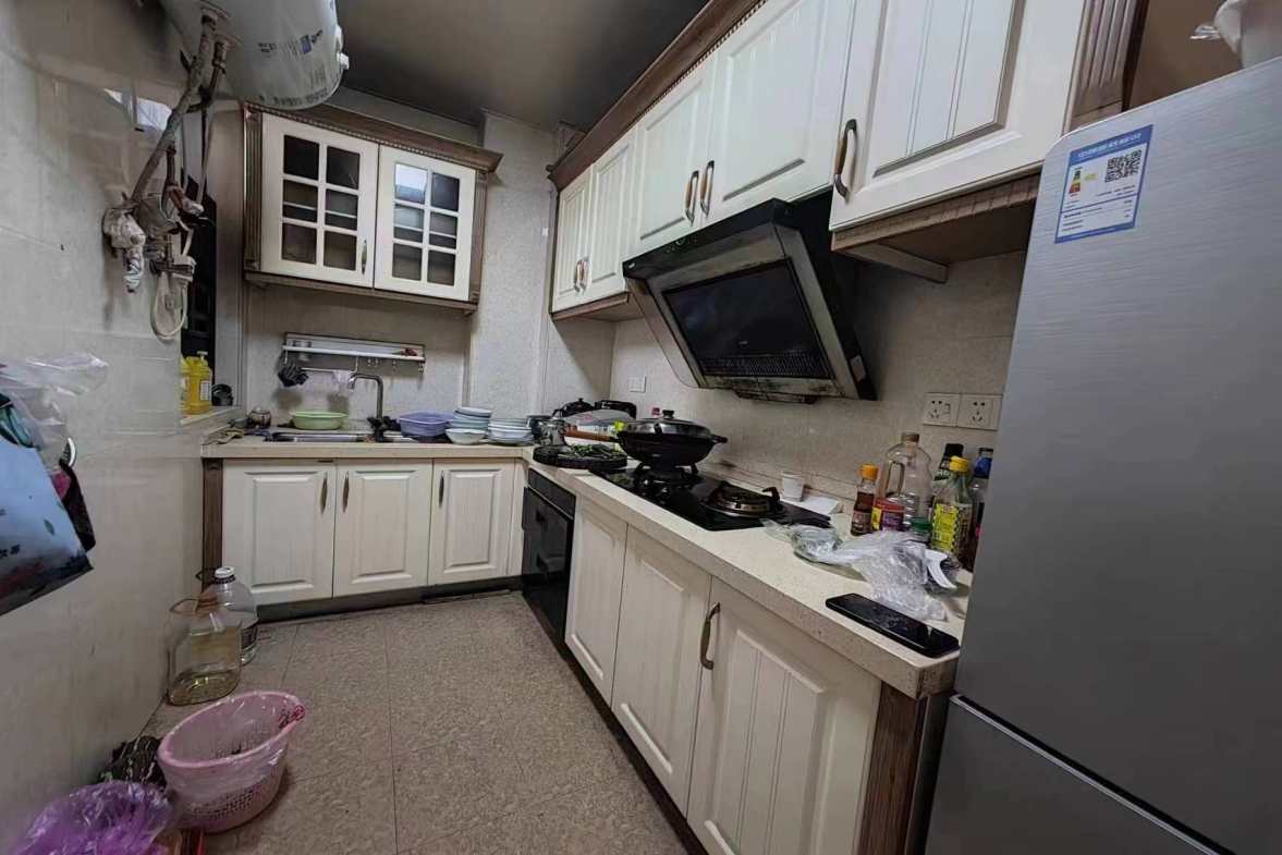 万豪城市花园  3室2厅2卫    87.0万室内图