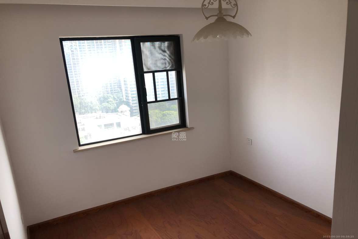 润和之悦(金泽园) 4室2厅1卫 2000.0元/月 润和之悦(金泽园) 4室2厅1卫 2000.0元/月室内图