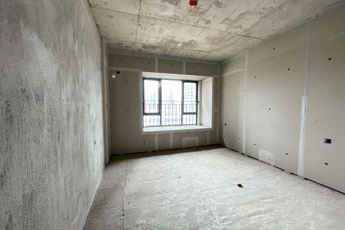 宁邦中心（文华里）  3室2厅2卫   68.00万客厅